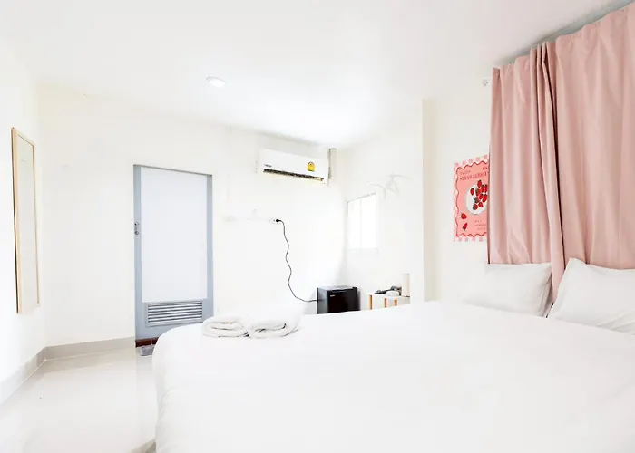 Xx Oh My Nap- Sukhumvit Soi 3 Bts Nana アパート