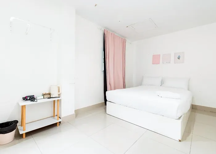 Xx Oh My Nap- Sukhumvit Soi 3 Bts Nana *