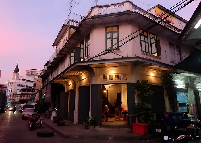 Xx Oh My Nap- Sukhumvit Soi 3 Bts Nana